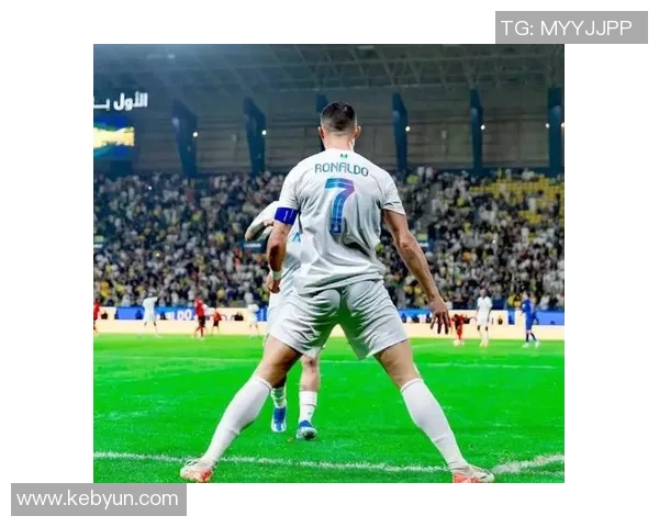 当下最具时尚感的足球明星们与他们的潮流穿搭风格揭秘